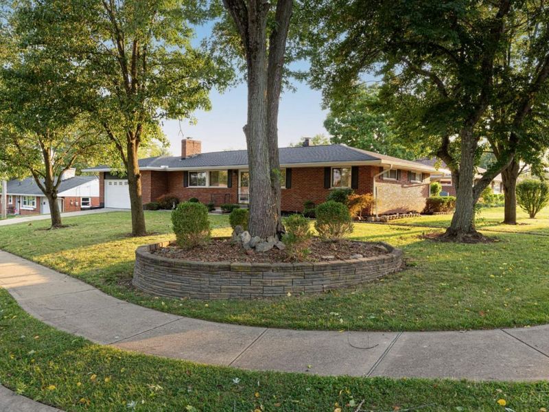459 Glenview Drive, Lebanon, OH 45036 Photo 2