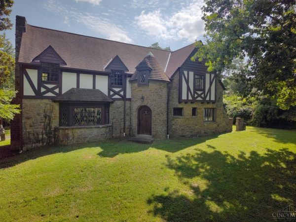 2019 Adams Road, Cincinnati, OH 45231