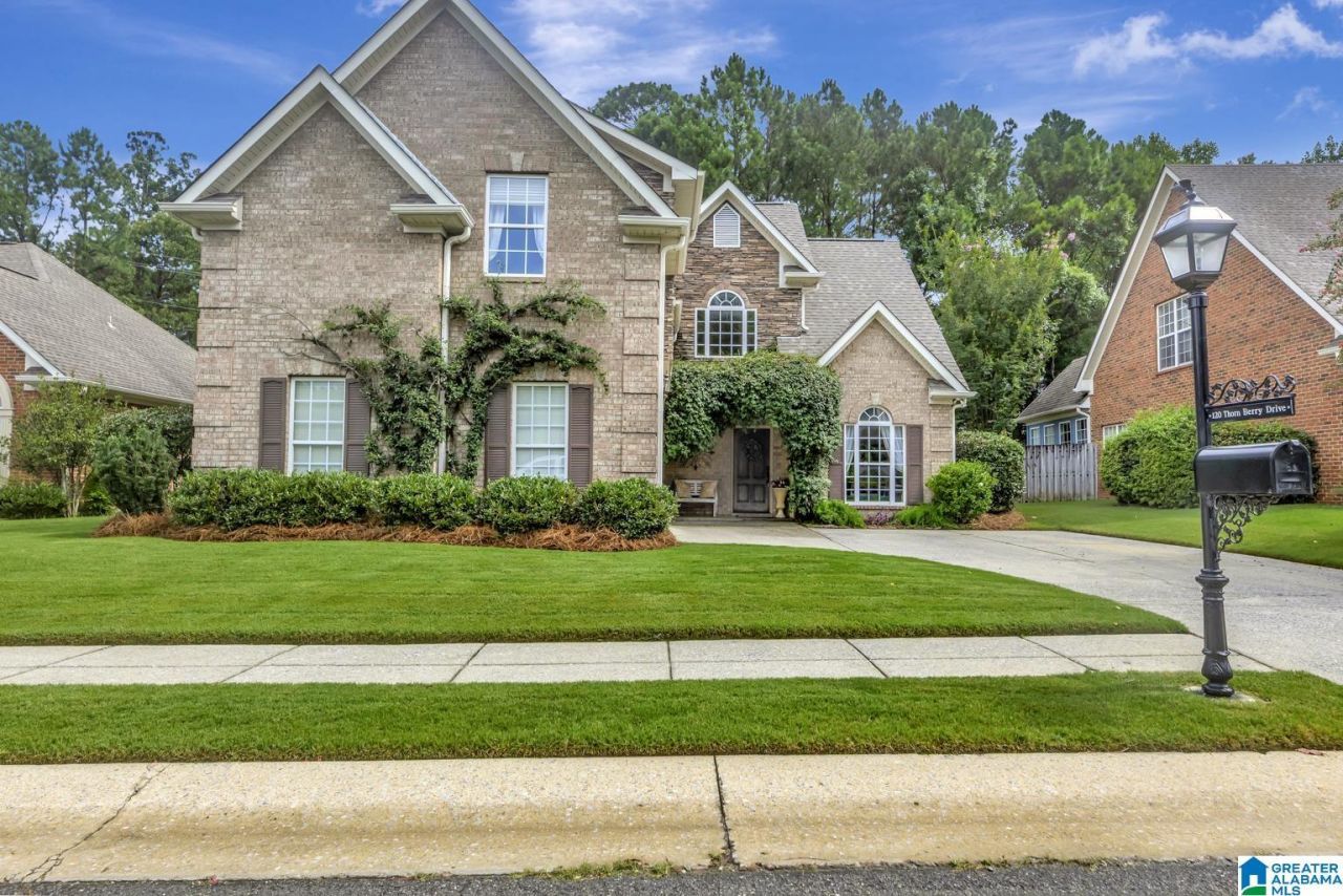 120 Thorn Berry Drive, Birmingham, AL 35242 Main Photo