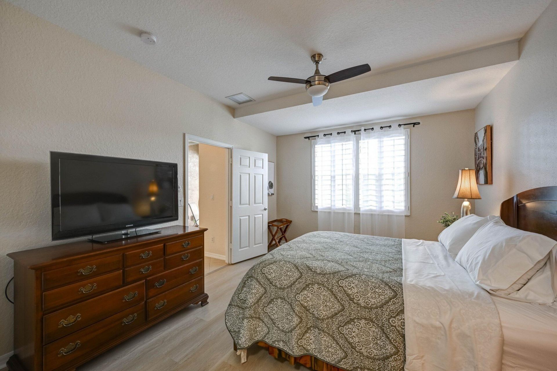 4870 Bonsai Circle, Unit 100, Palm Beach Gardens, FL 33418 Photo