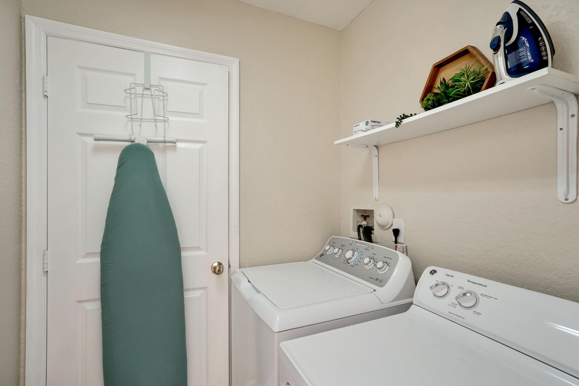 3021 NW 21st Court, Fort Lauderdale, FL 33311 Photo