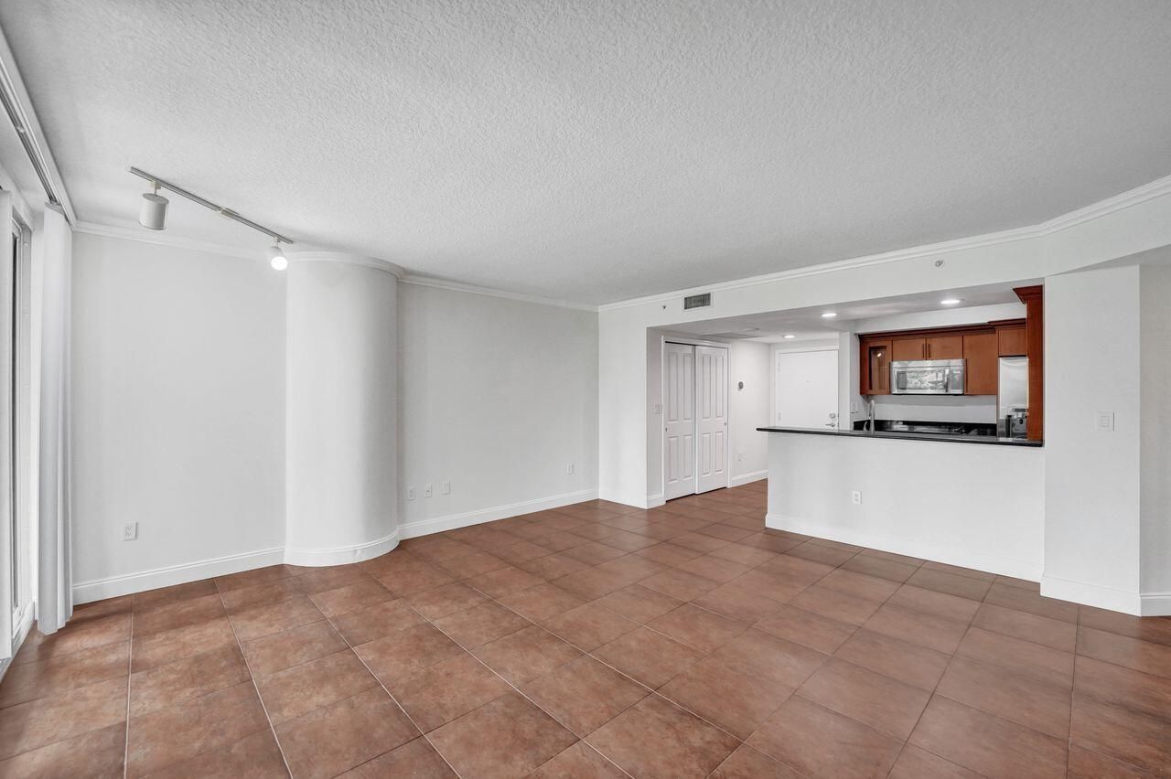 401 SW 4th Avenue, Unit 203, Fort Lauderdale, FL 33315 Photo