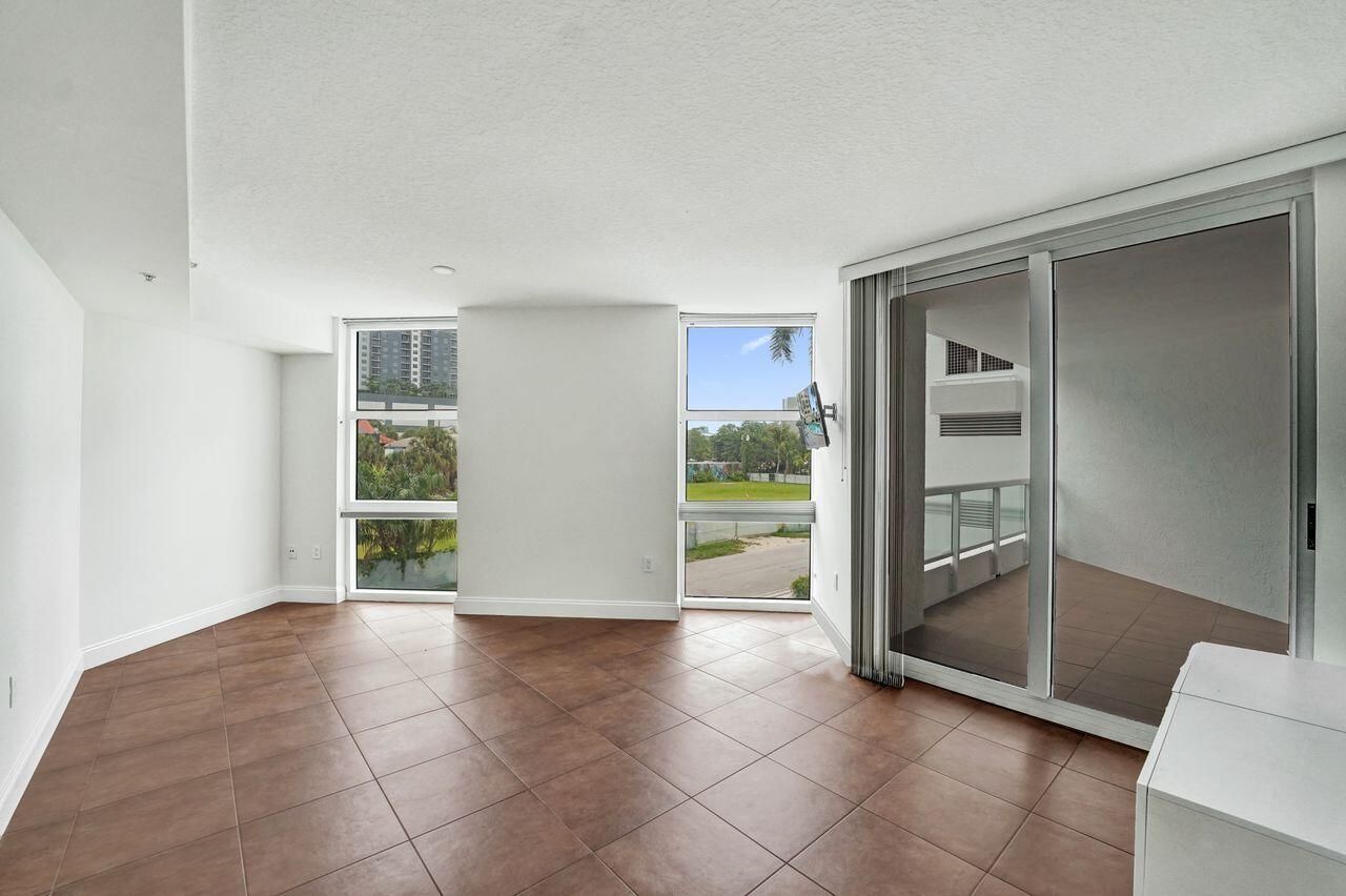 401 SW 4th Avenue, Unit 203, Fort Lauderdale, FL 33315 Photo