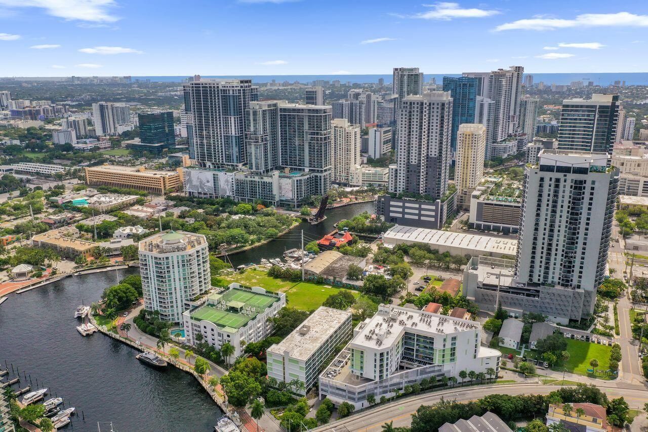 401 SW 4th Avenue, Unit 203, Fort Lauderdale, FL 33315 Photo