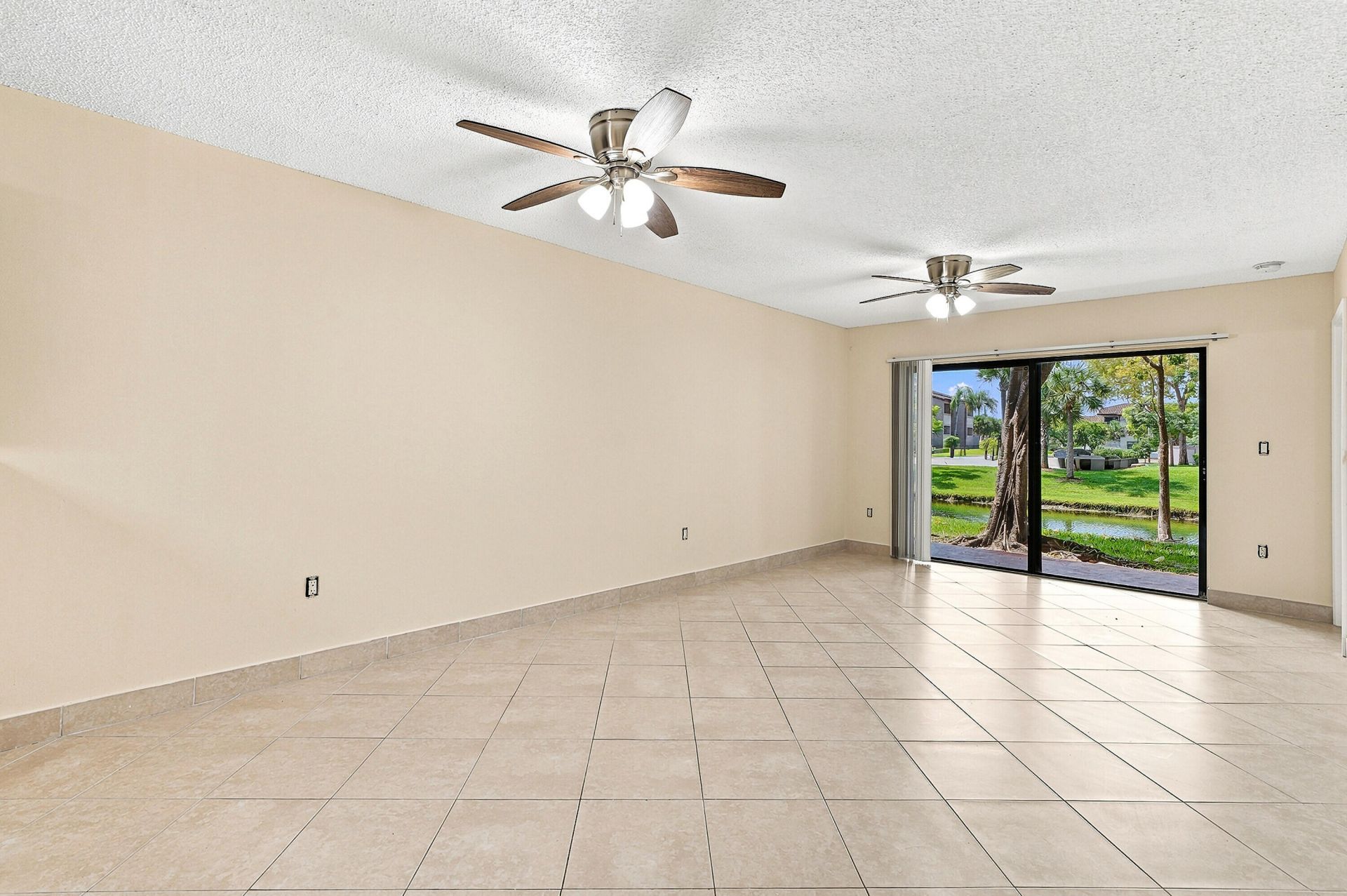 9938 Nob Hill Lane, Unit 9938, Sunrise, FL 33351 Photo