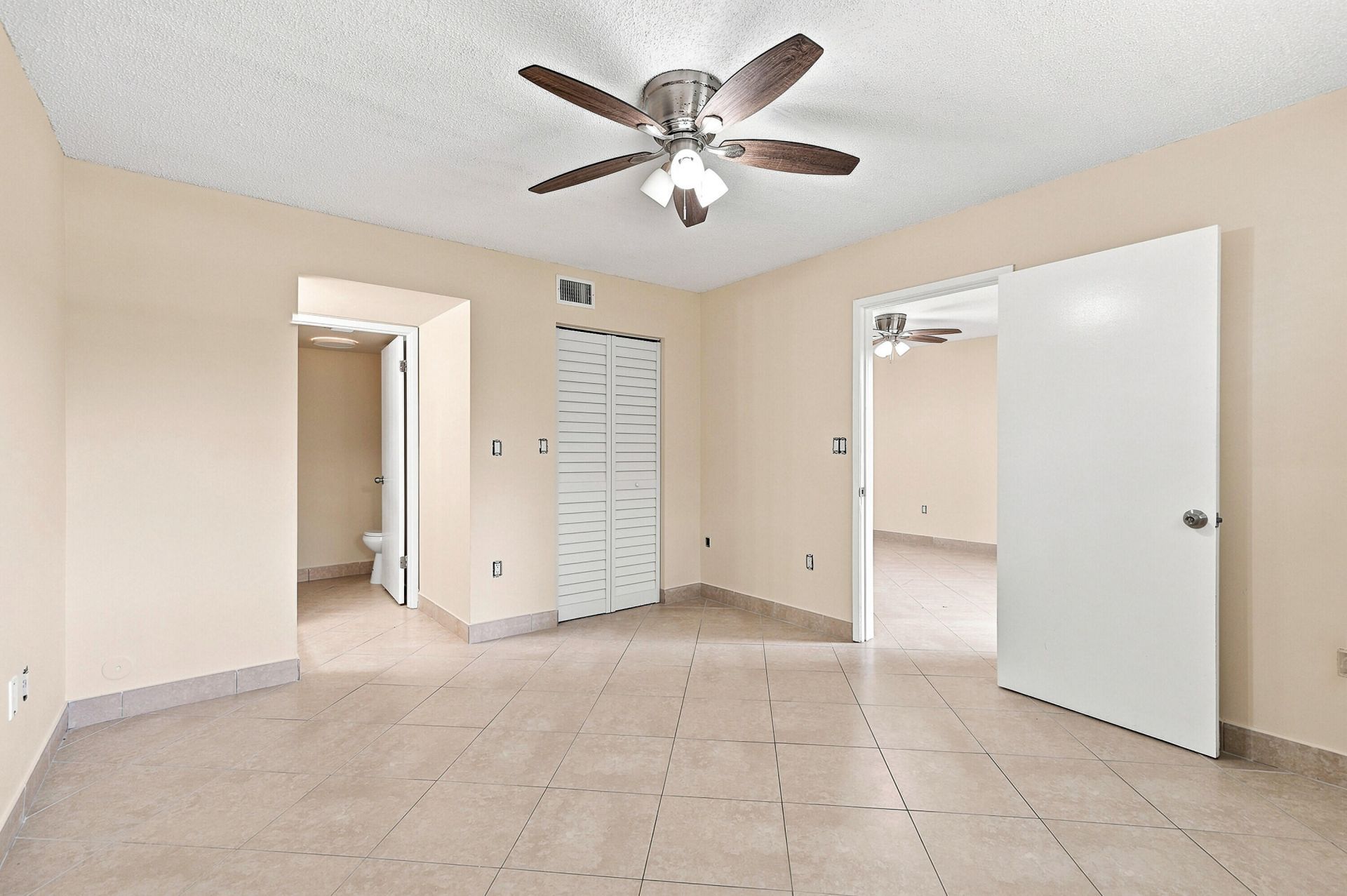 9938 Nob Hill Lane, Unit 9938, Sunrise, FL 33351 Photo