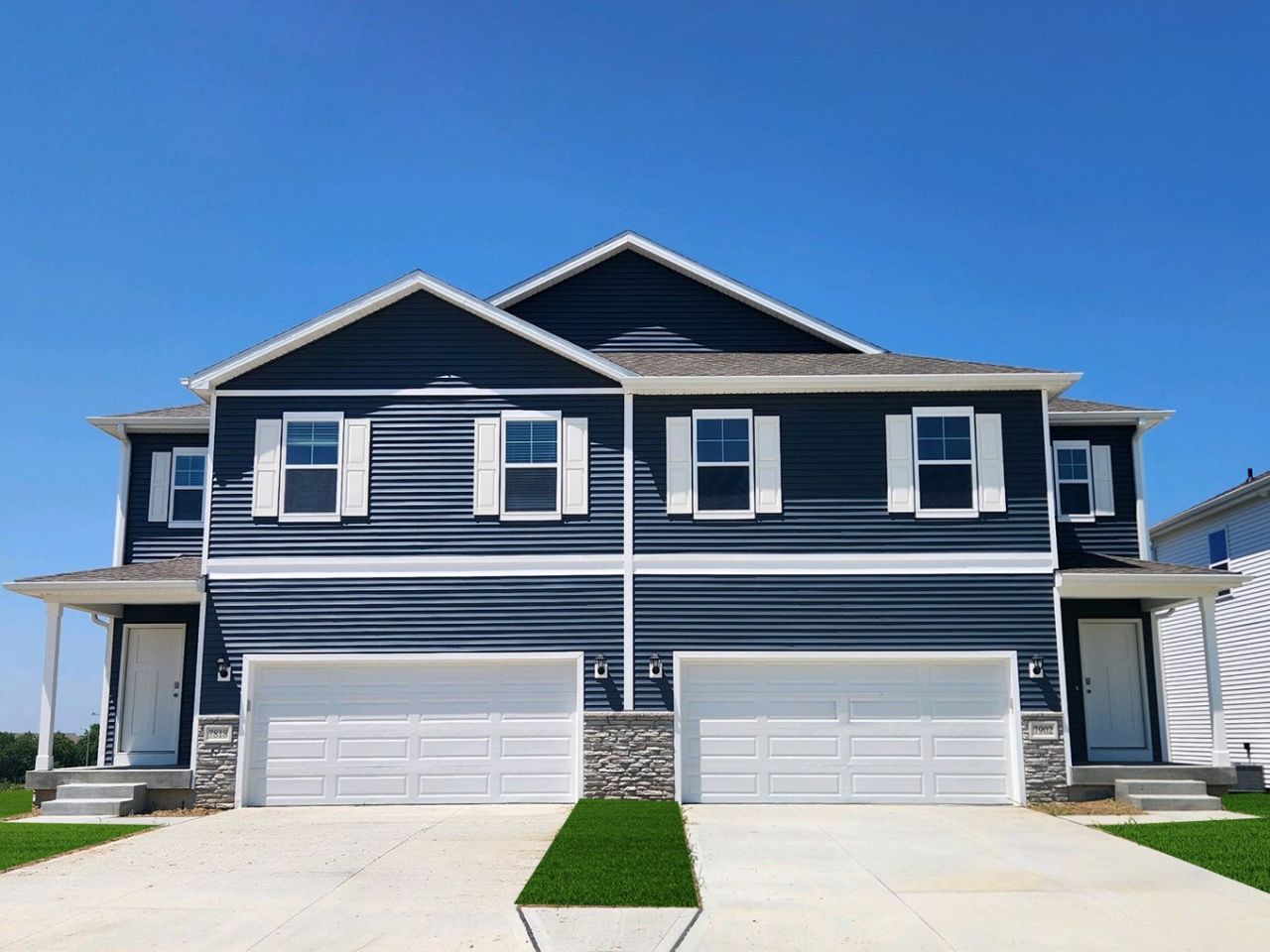 732 Magnolia Way, Tiffin, IA 52340 Main Photo