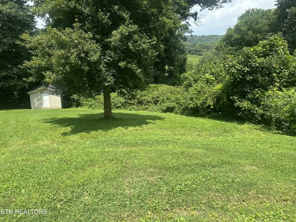 w 9th avenue (lot 2r) , Lenoir City, TN 37771