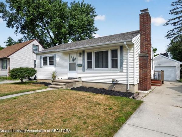 1816 W Rundle Avenue, Lansing, MI 48910