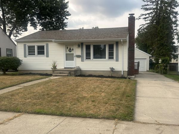 1816 W Rundle Avenue, Lansing, MI 48910