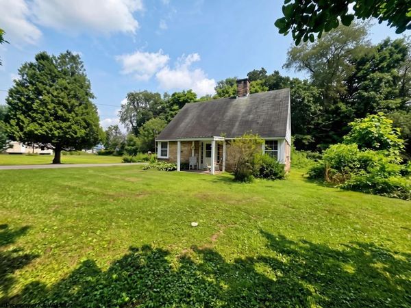 79 Y Road, Arthurdale, WV 26520