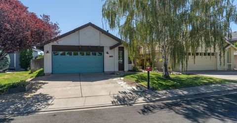 2446 Skyview Drive, Reno, NV 89523 Photo