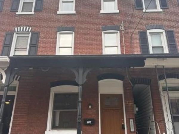 407 WALNUT STREET , ROYERSFORD, PA 19468