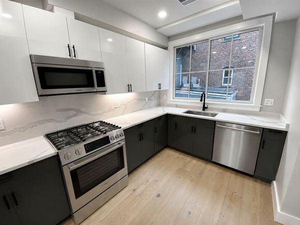 300 Somerville Avenue, Unit H, Somerville, MA 02143
