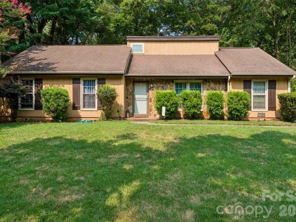4737 Autumn Leaf Lane, Charlotte, NC 28277