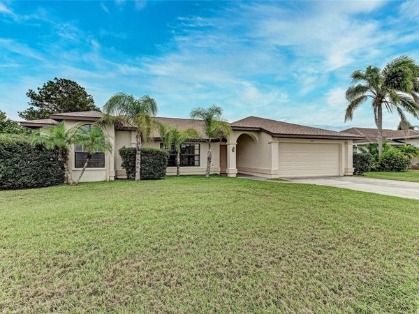 4621 35TH COURT E, BRADENTON, FL 34203