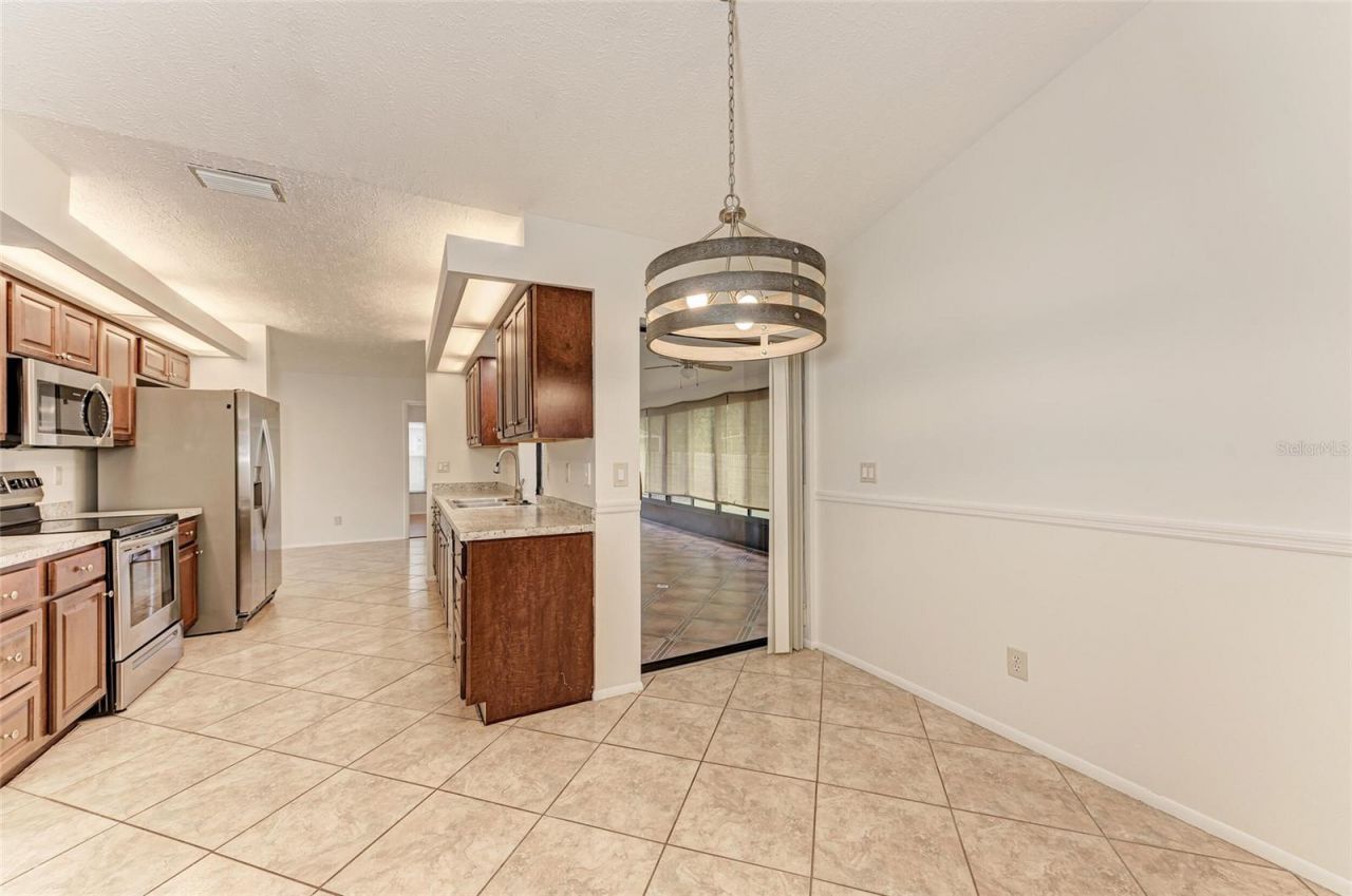 4621 35th Court E, Bradenton, FL 34203 Photo