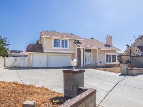 37422 cambridge Lane, Palmdale, CA 93550