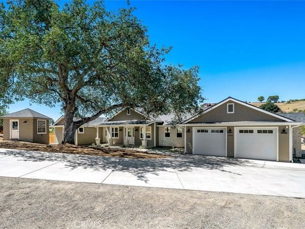 1006 Merry Hill Road, Paso Robles, CA 93446