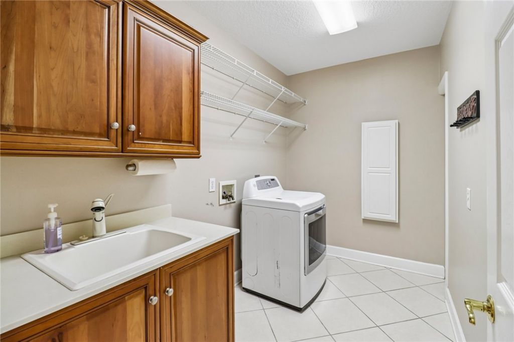 7937 Timberlake Drive, West Melbourne, FL 32904 Photo