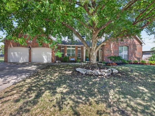 106 S 68th Street , Broken Arrow, OK 74014