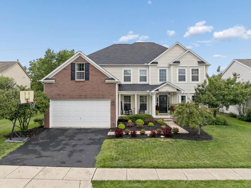 6325 Parkmeadow Lane, Hilliard, OH 43026 Photo 1