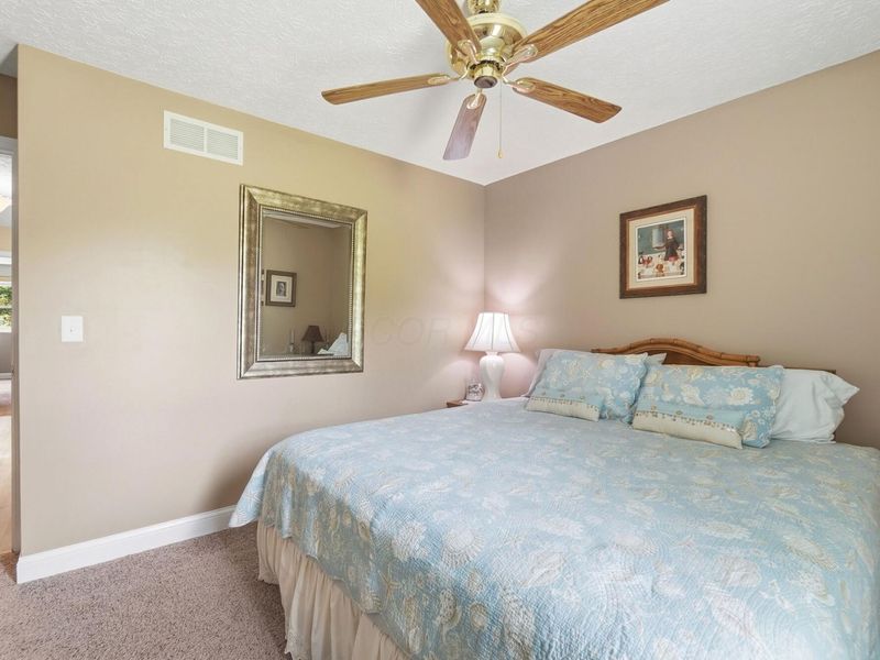 11658 Walnut Hill Drive NW, Baltimore, OH 43105 Photo 41