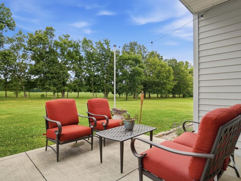 11658 Walnut Hill Drive NW, Baltimore, OH 43105 Photo 52