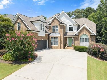 5620 Battle Ridge Drive , Flowery Branch, GA 30542