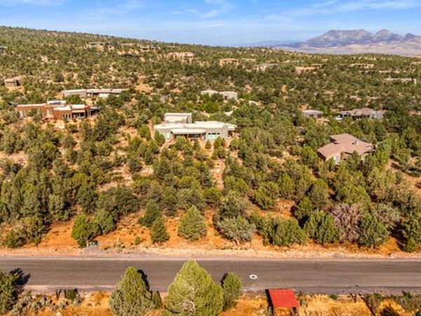 401 N DOE VALLEY DR , Unit 3, Dammeron Valley, UT 84783