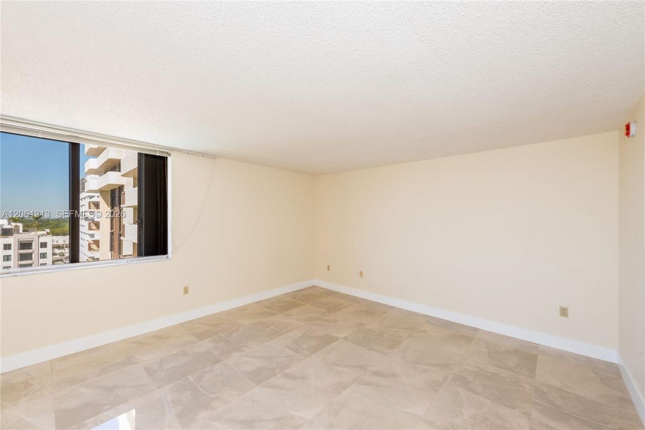 600 Biltmore Way , Unit 1014, Coral Gables, FL 33134 Photo