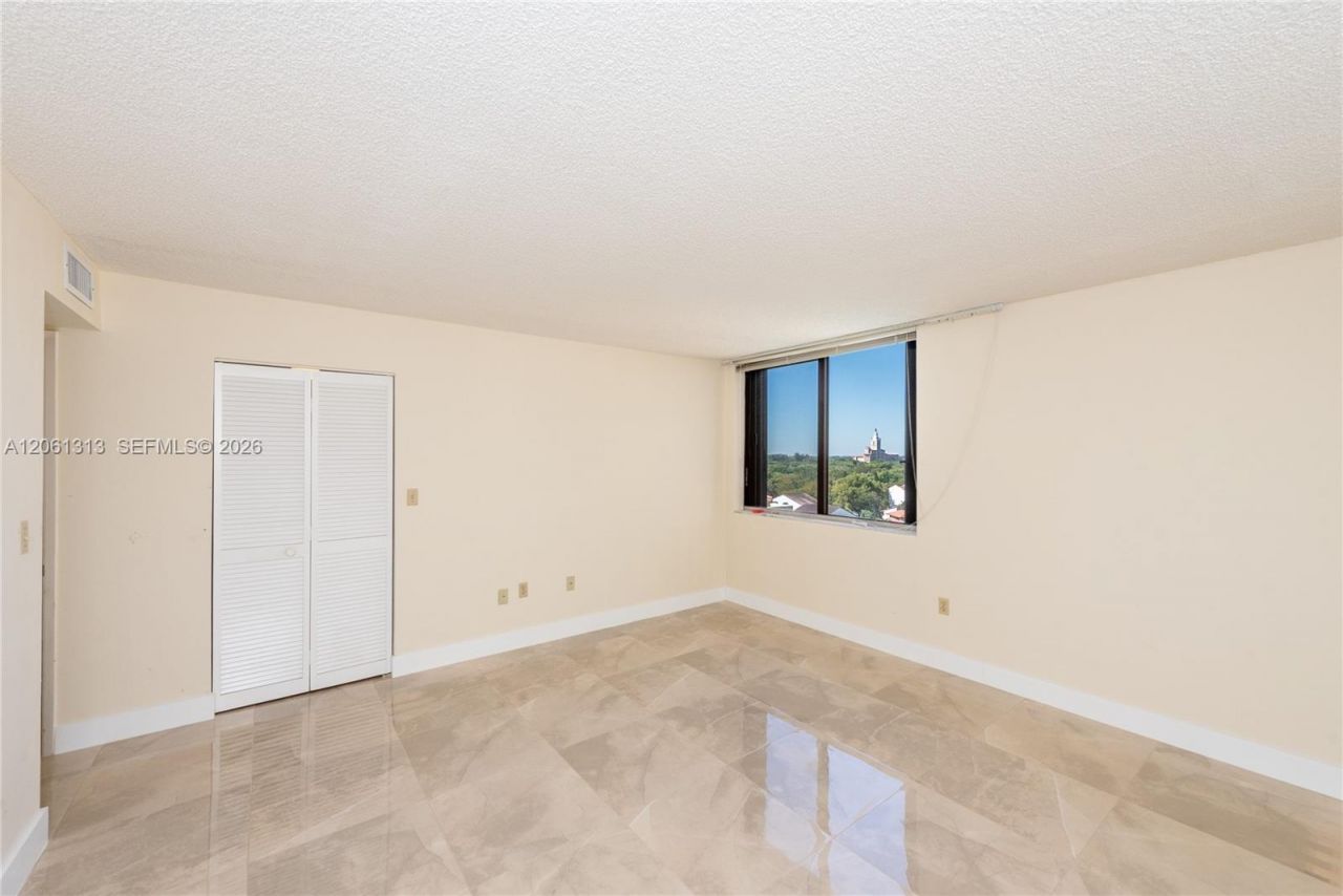 600 Biltmore Way , Unit 1014, Coral Gables, FL 33134 Photo