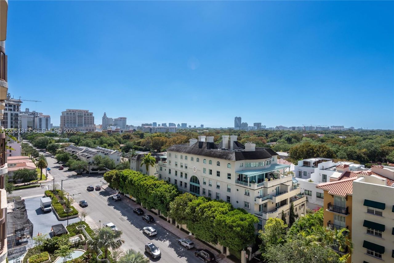 600 Biltmore Way , Unit 1014, Coral Gables, FL 33134 Photo