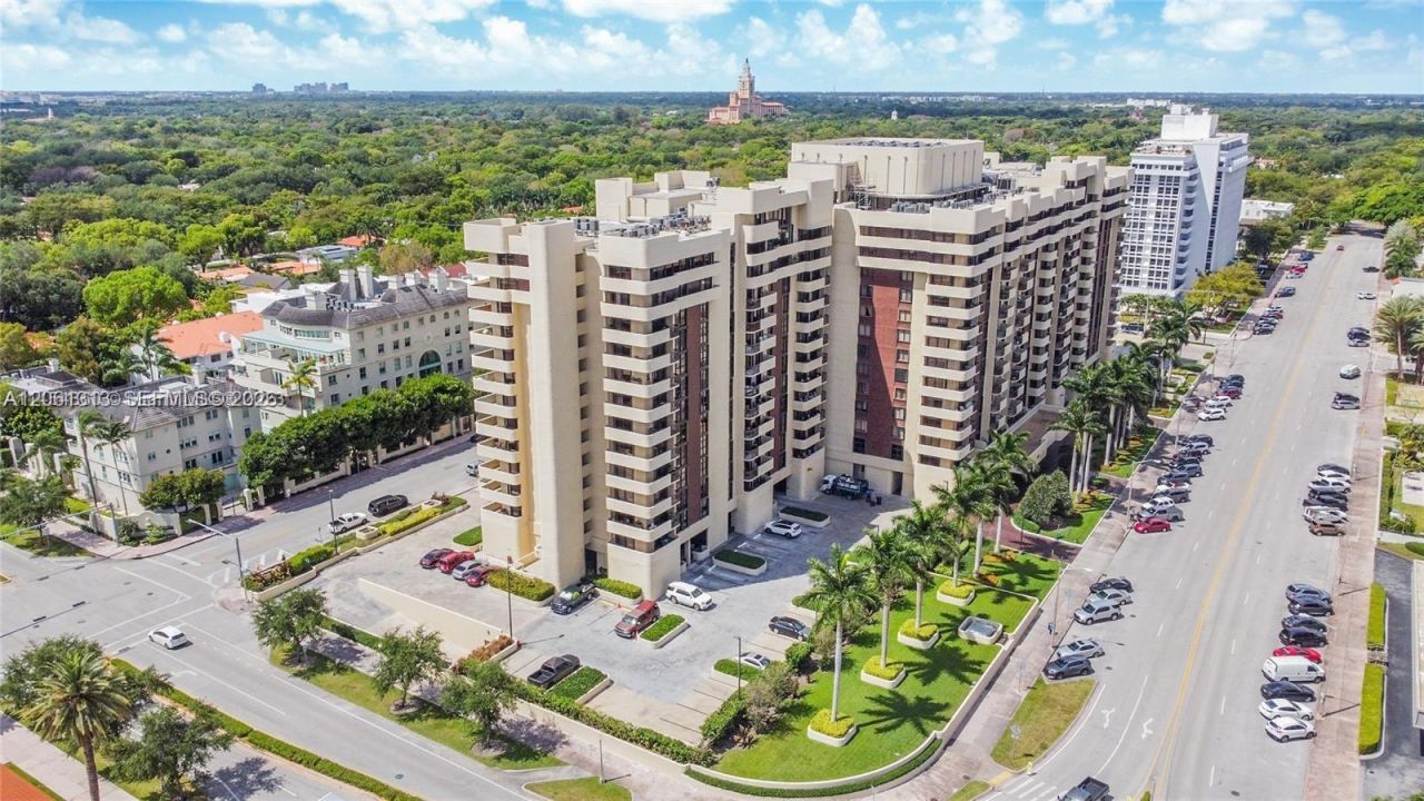 600 Biltmore Way , Unit 1014, Coral Gables, FL 33134 Photo