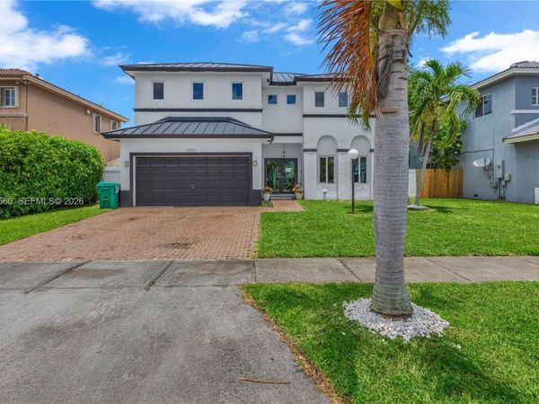 15773 SW 147th Ln , Miami, FL 33196