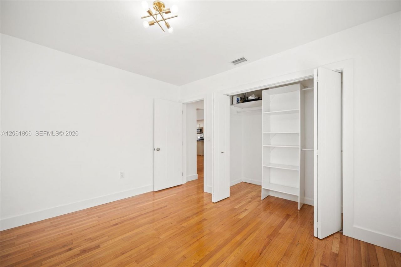 4355 SW 2nd St , Miami, FL 33134 Photo
