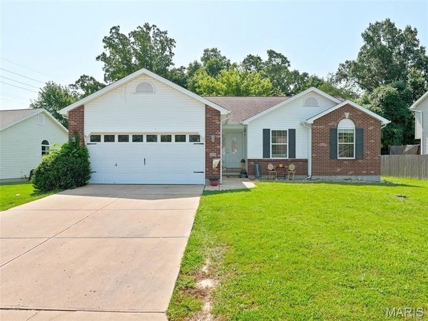 498 Pevely Heights Drive , Pevely, MO 63070