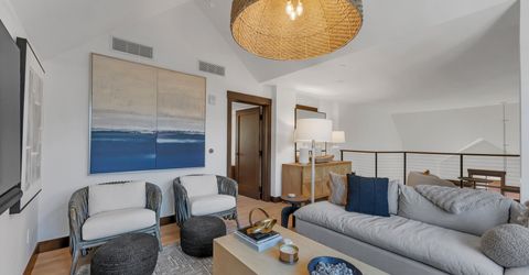 33 Beach Club Drive, Unit 507, Stateline, NV 89449 Photo