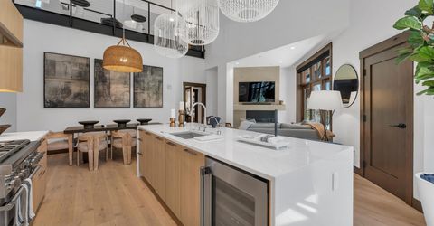 33 Beach Club Drive, Unit 507, Stateline, NV 89449 Photo