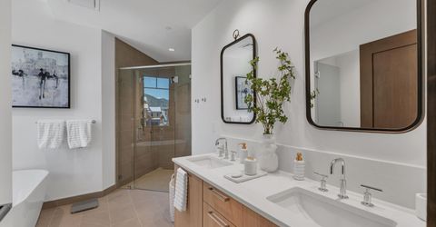 33 Beach Club Drive, Unit 507, Stateline, NV 89449 Photo