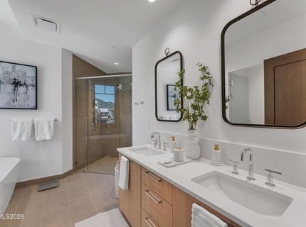 33 Beach Club Drive, Unit 507, Stateline, NV 89449 Photo