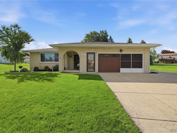 312 Barbados Drive , Cheektowaga, NY 14227