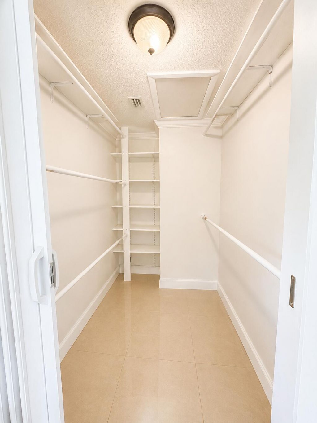 157 Lake Anne Drive, West Palm Beach, FL 33411 Photo