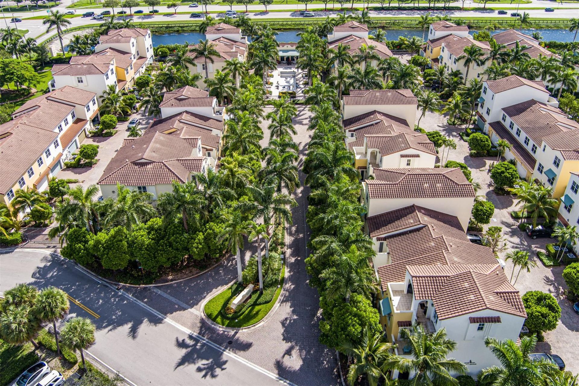 12467 NW 17th Court, Pembroke Pines, FL 33028 Photo