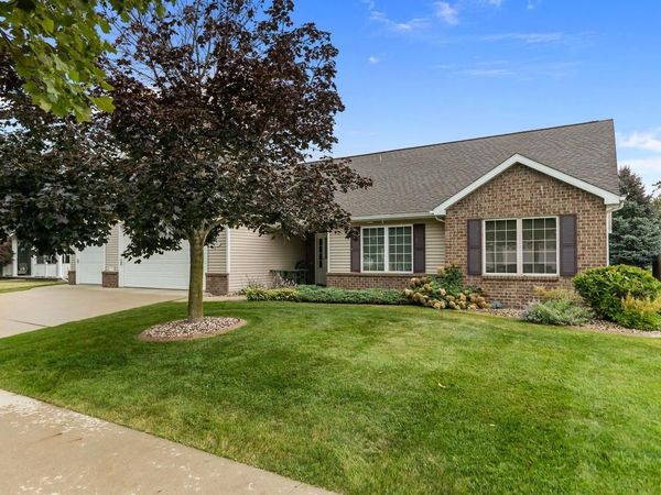 4013 E BENVALLEY DRIVE, Appleton, WI 54913