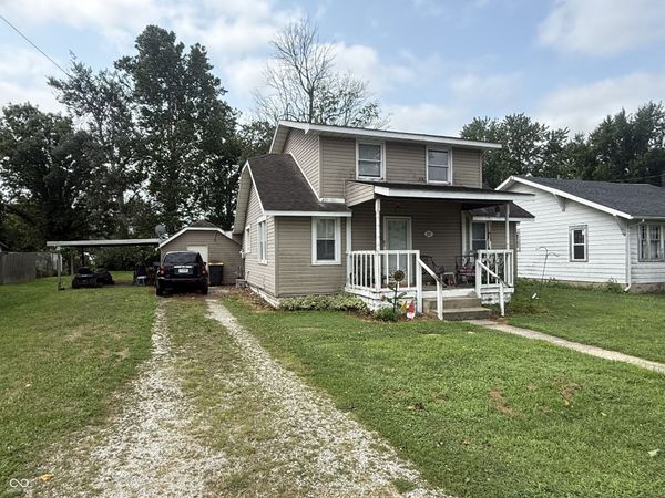 17 W Oak Street, Orestes, IN 46001