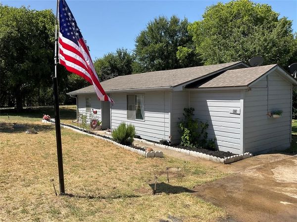 111 Canyon Drive , Whitney, TX 76692