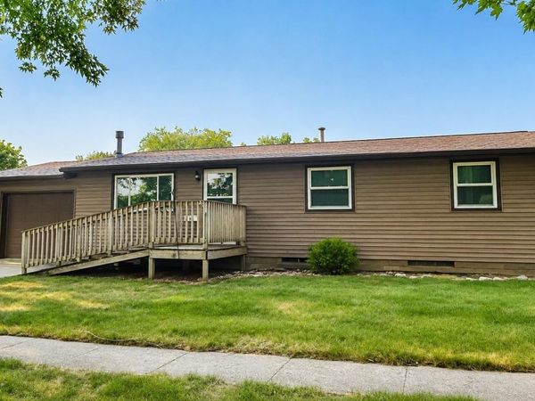 400 3 Avenue NE, Pocahontas, IA 50574