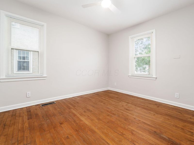 884 S Chesterfield Road, Columbus, OH 43209 Photo 14