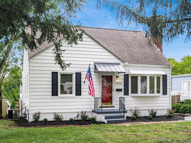 884 S Chesterfield Road, Columbus, OH 43209 Photo 3